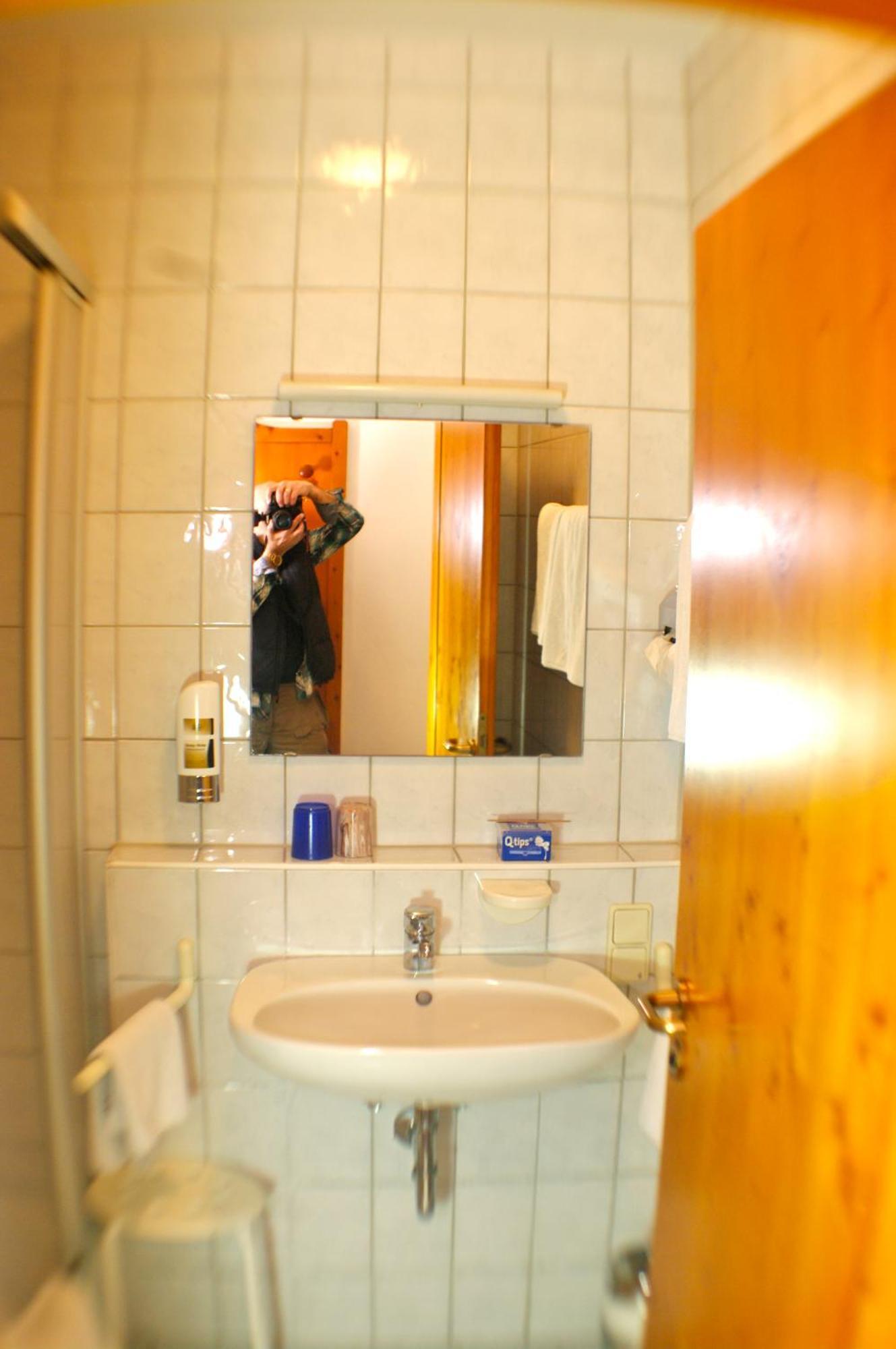 Gasthof Zum Kauzen Ochsenfurt Esterno foto