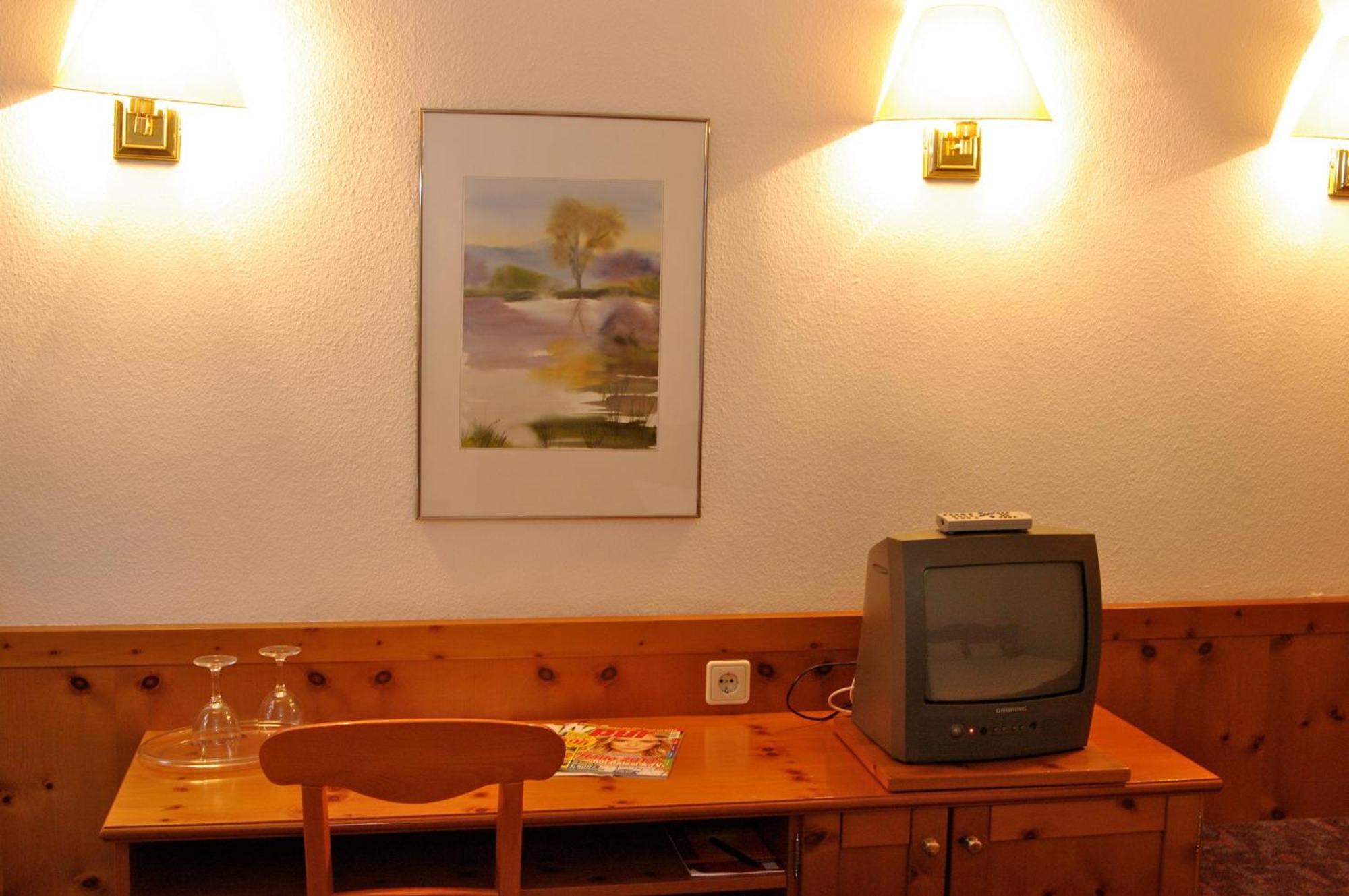 Gasthof Zum Kauzen Ochsenfurt Esterno foto
