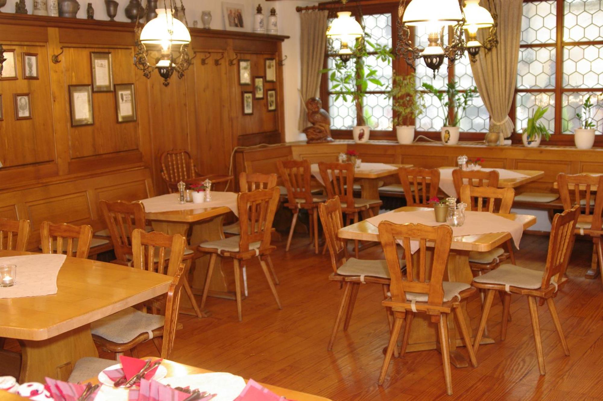 Gasthof Zum Kauzen Ochsenfurt Esterno foto